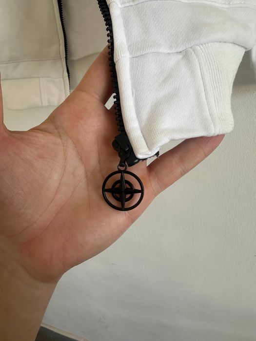 Белый Худи Stone Island размер M