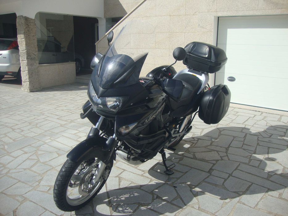 Mota Honda Varadero XL 1000