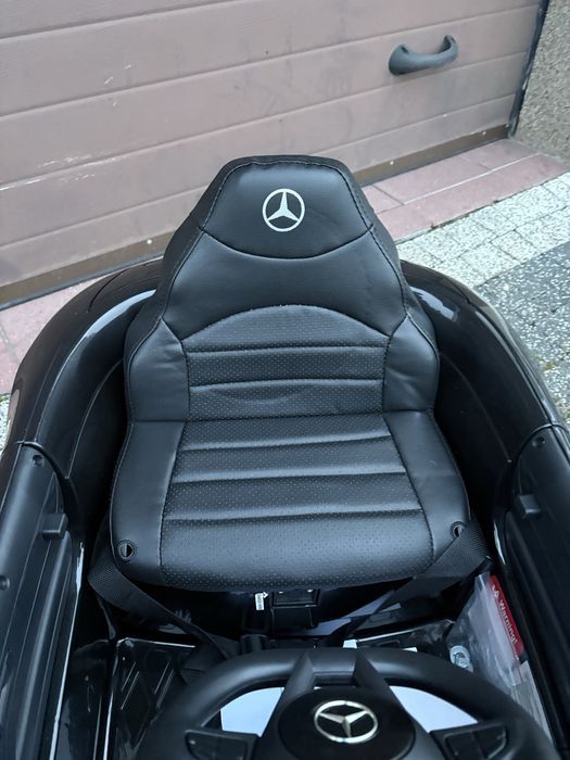 Samochód na akumulator Mercedes Benz GT