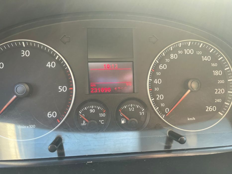 Продам vw touran 1,9 tdi