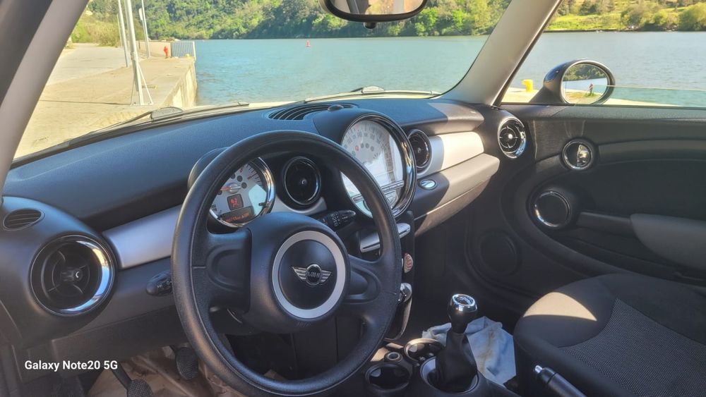 Mini  cooper d r56533468870513141763