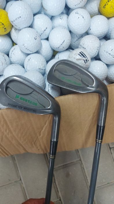 2 kije golfowe + 10 piłek uż. Zestaw A