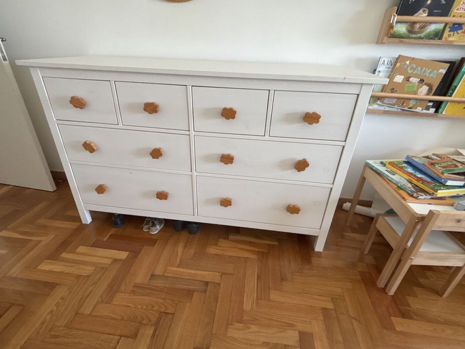 Aparador IKEA - quarto