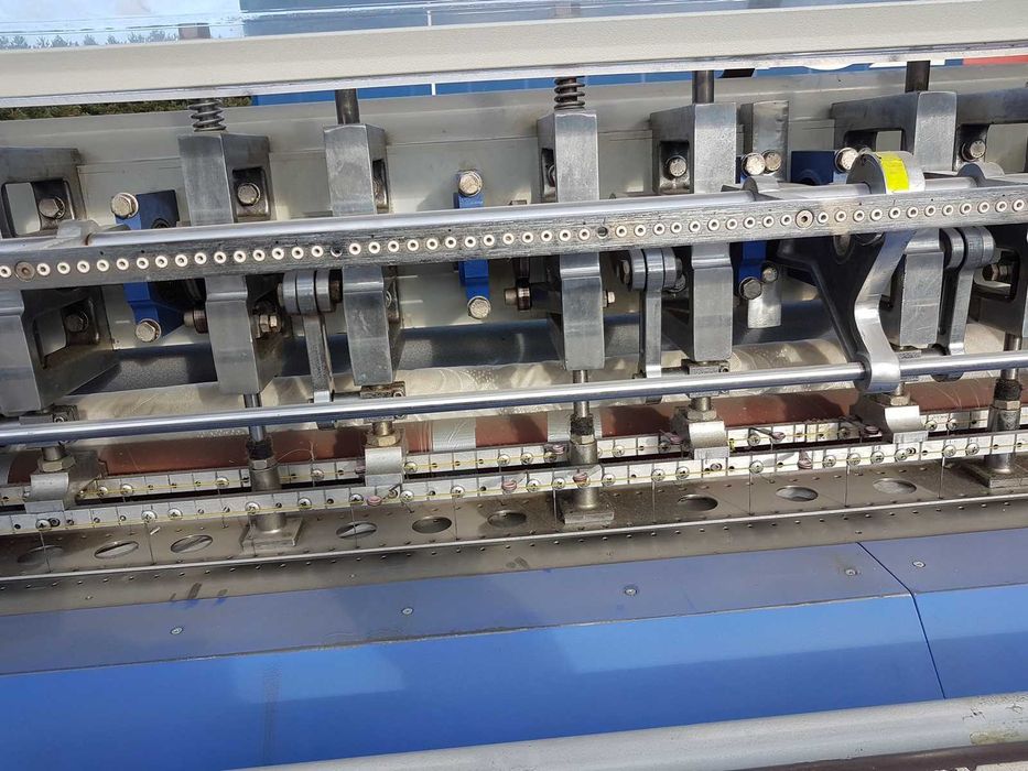 Sprzęt instalacyjny do  pikowania Pikowarka Wieloigłowa Mert 250 Czółenkowa Pik Pikować