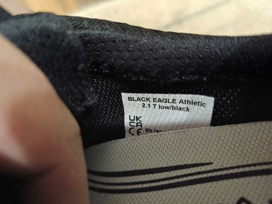 Продам тактичні кросівки Haix Black Eagle Athletic 2.1