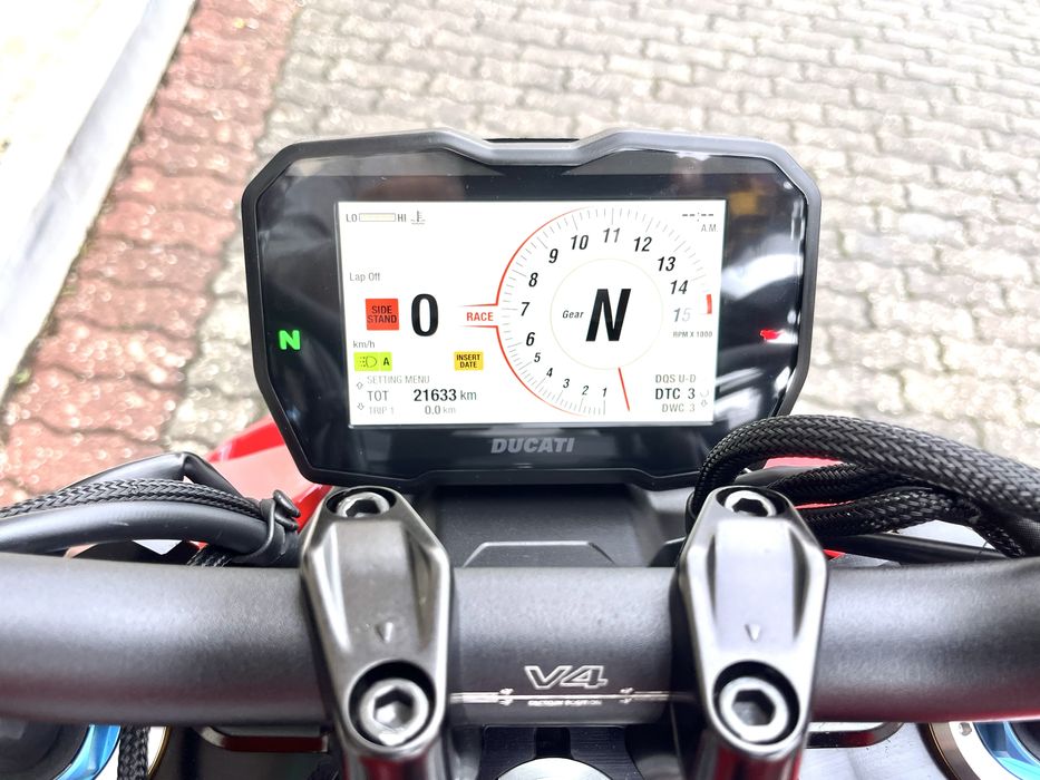 Ducati Streetfighter V4S