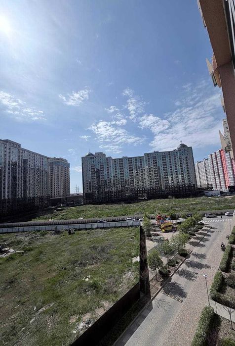 Продаж квартири в Київському районі 56 Перлина