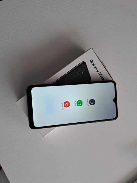 Smartfon Samsung Galaxy A04s+ładowarka, etui.Gwarancja.Wysyłka