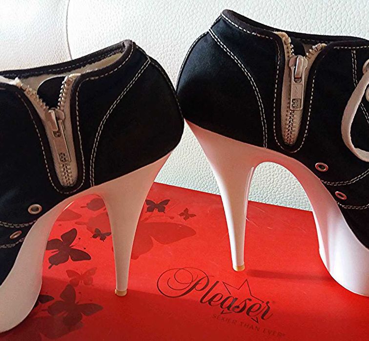Стрипы единички Pleaser Ботинки размер 39-40 Стріпи одинички Черевики Стрипи