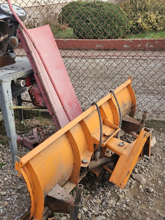 Pług do śniegu duży