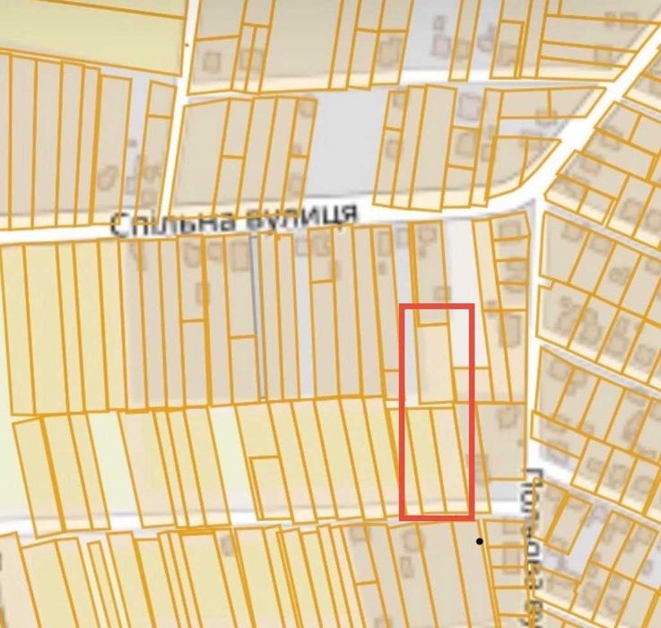 Продаж земельної ділянки в центральній частині с.Клузів