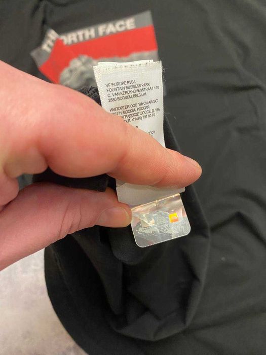 Футболка The North Face