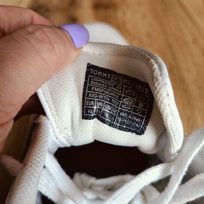 Buty Tommy Hilfiger białe 40