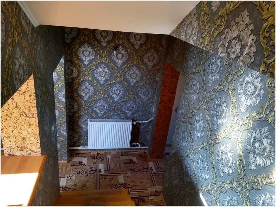 Продам будинок в Івано-Франківську по вул. Січинського.