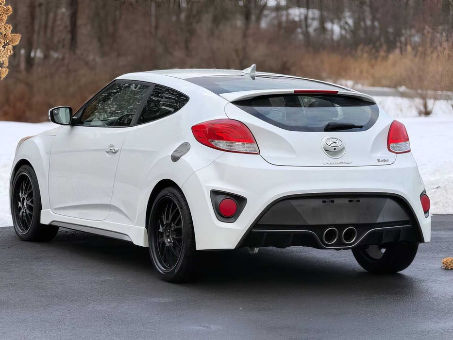 Hyundai Veloster Turbo      2016