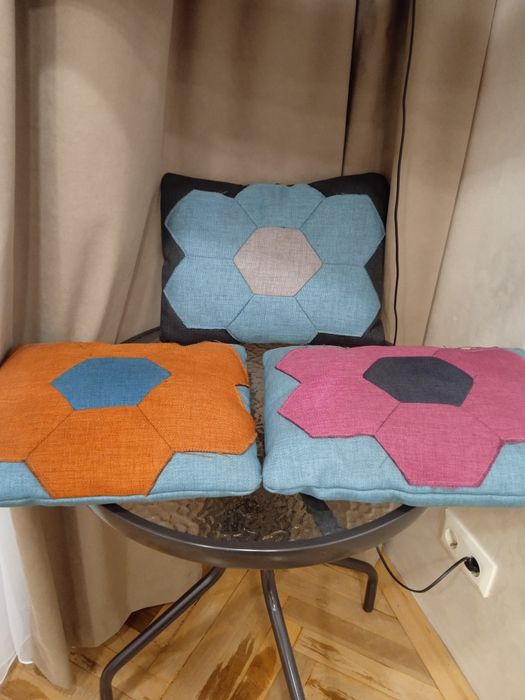 Декоративні подушки