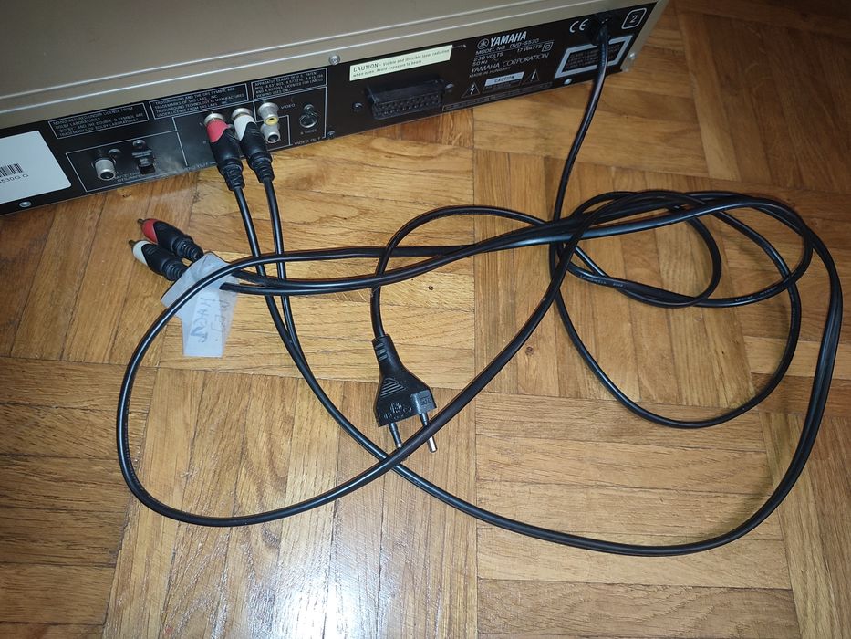 Odtwarzacz Yamaha DVD-S540