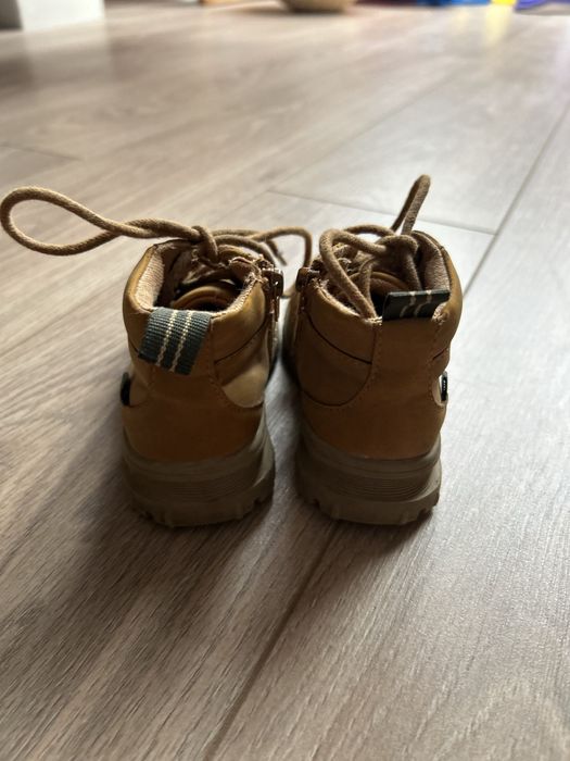 Buty jesienno zimowe Zara rozm. 23