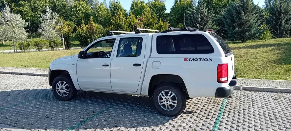 VW Amarok 2.0 TDI 4Motion (2015) – 3 Lugares – Nunca fez TT – Extras