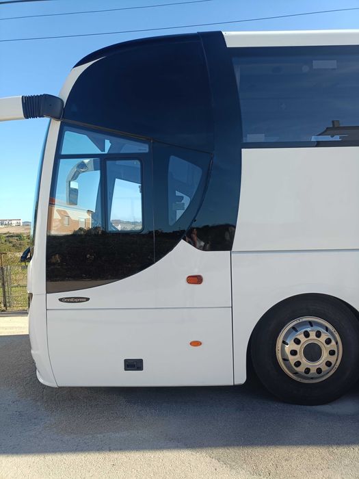 Autocarro de turismo