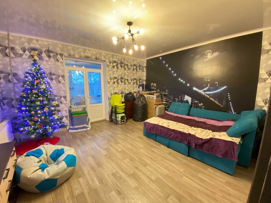 Продається 3-х кімнатна квартира, Соляні