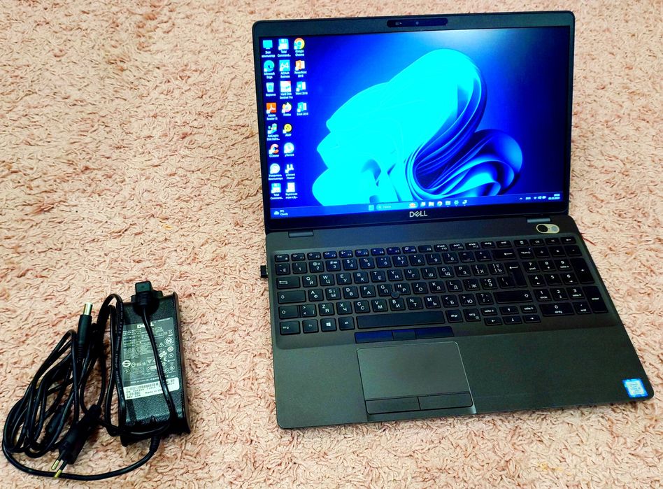 Ноутбук Dell Latitude 5500  i5-8365U/DDR4 12/256/15.6" Full HD сенсорн