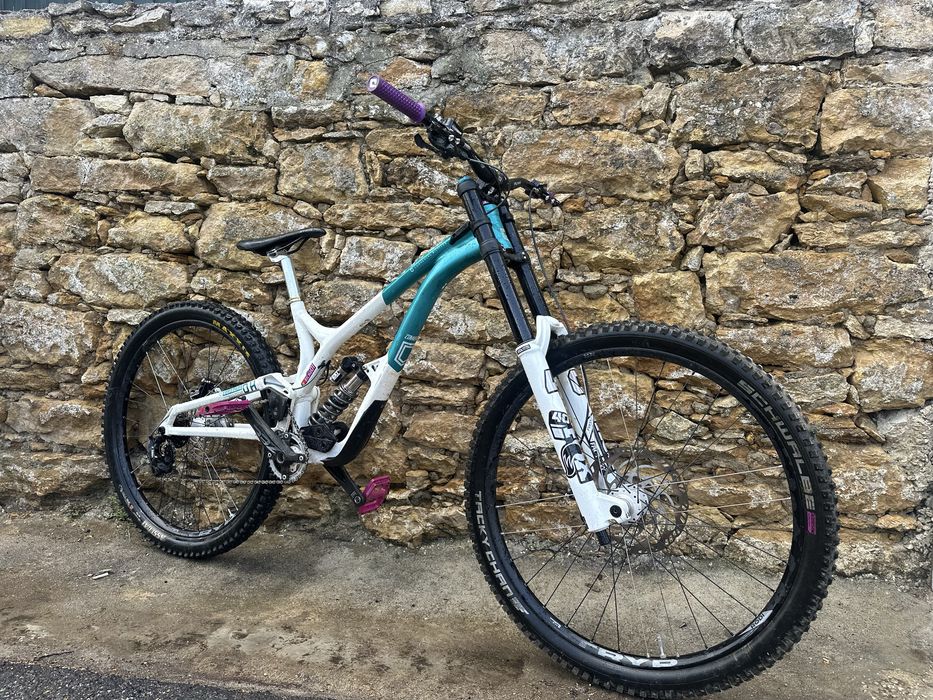 Bikes enduro / downhill