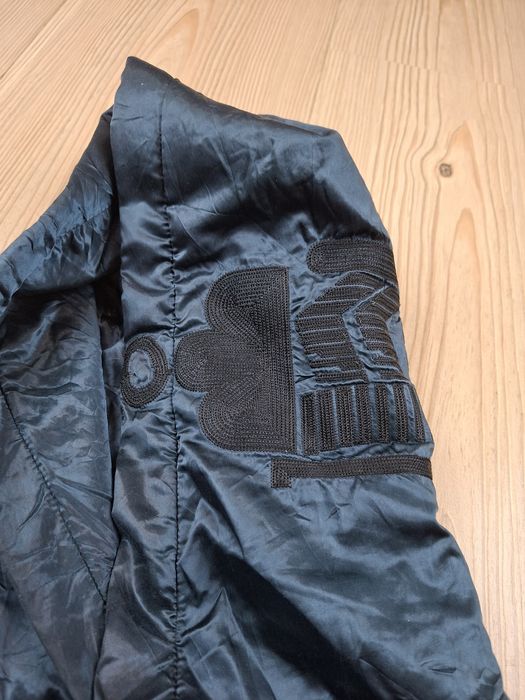 Oryginalna Męska Bluza z Kapturem Nike – Wypukłe Hafty / Miasta / Wiatrówka M