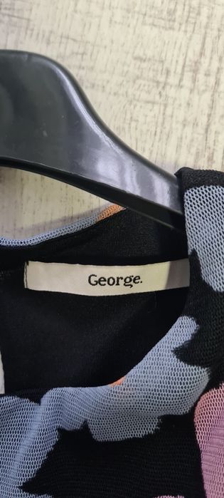 Сукня в ідеальному стані