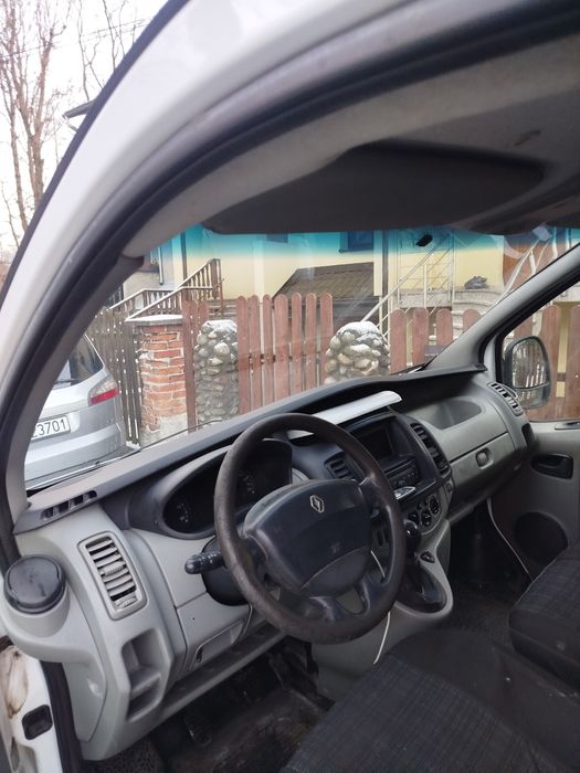 Renault Trafic long navi