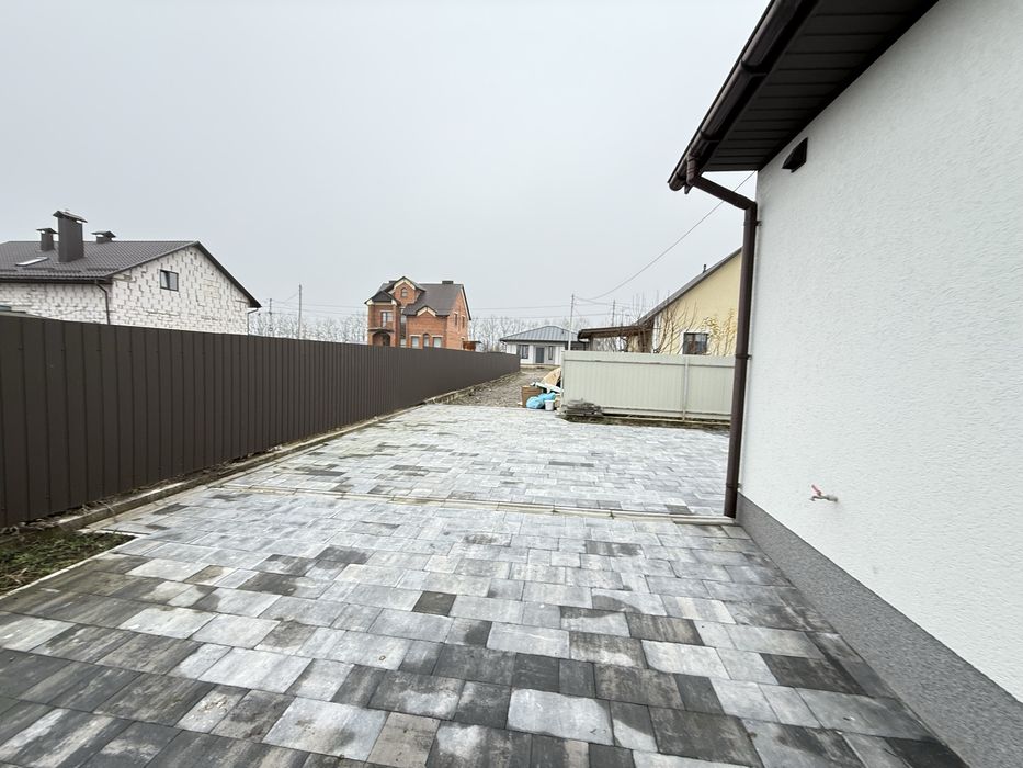 Продам будинок з ремотом