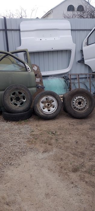 Диски шины 195/70 r15C Toyota hiace