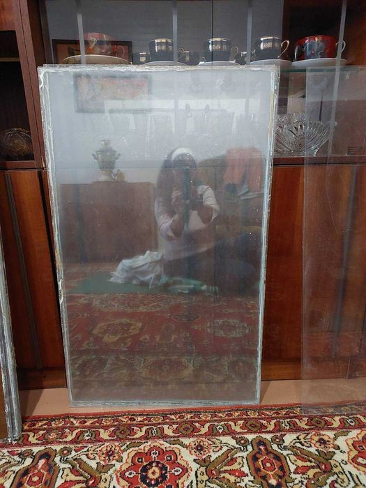 Оконное стекло порезанное 350 гр. за 1 м2