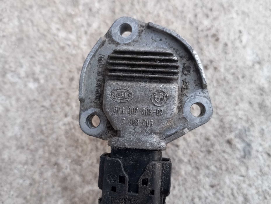 Датчик рівня масла BMW e39,e38,e46,e53,e90 (6PR00786802,7508003)