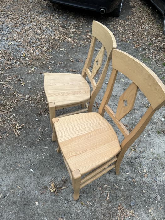 Стілці деревьяні 2шт