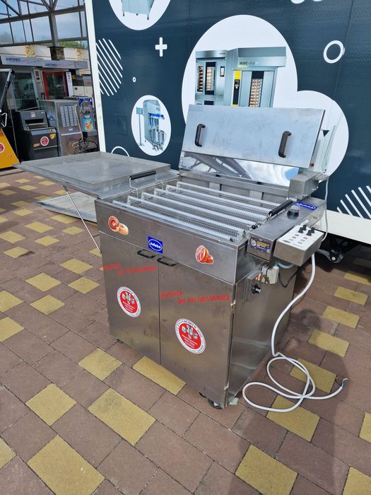 Фритюрница жаровня Jufeba  для берлинеров пончиков донутов с растойкой