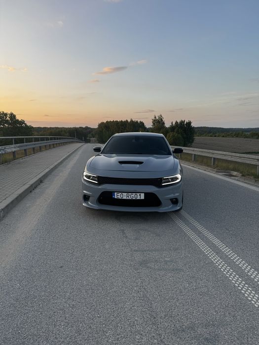 WYNAJEM DO ŚLUBU Dodge Charger RT 5.7