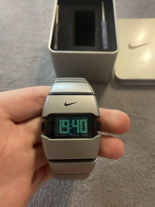 Годинник Nike