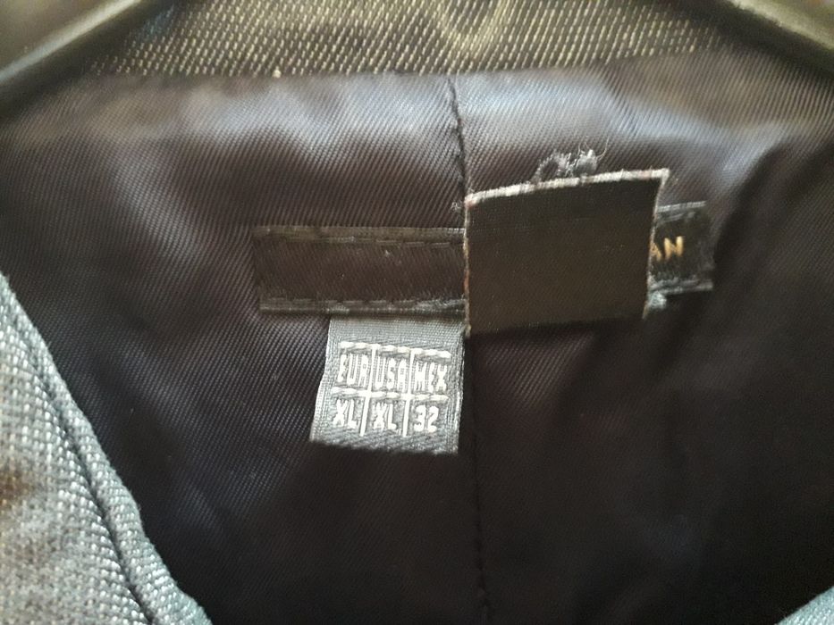 Casaco senhora marca Zara