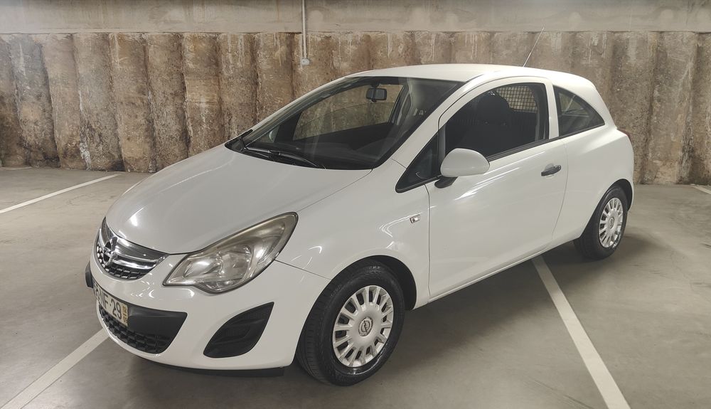 Opel corsa comercial