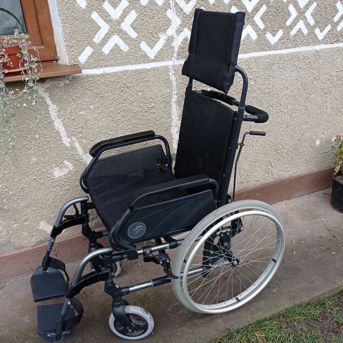 Продається інвалідний візок марки Breezy(Новий)!