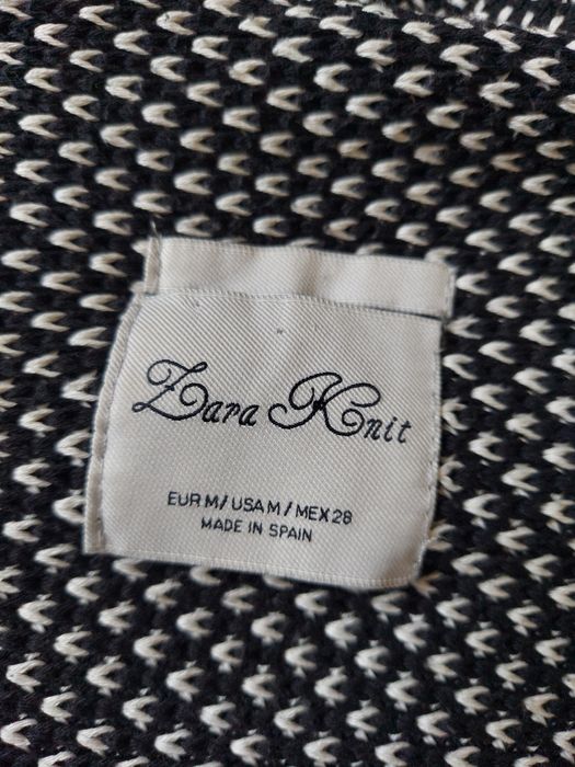 Narzutka ponczo Zara