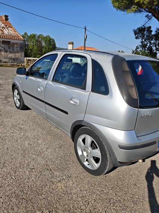 Opel corsa 1.3 cdti diesel — photo 4