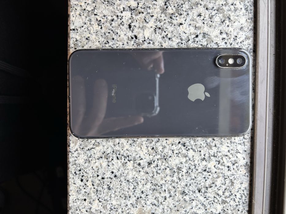 Iphone X 64GB usado com capa e pelicula sem carregador bateria 100%