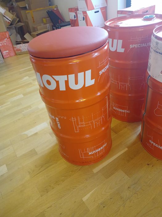 # Beczka siedzisko honker motul 5100