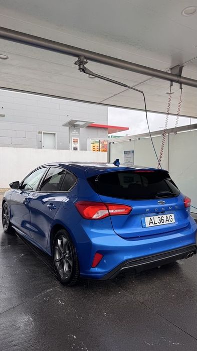 Ford focus st line 1.0 ecoboost