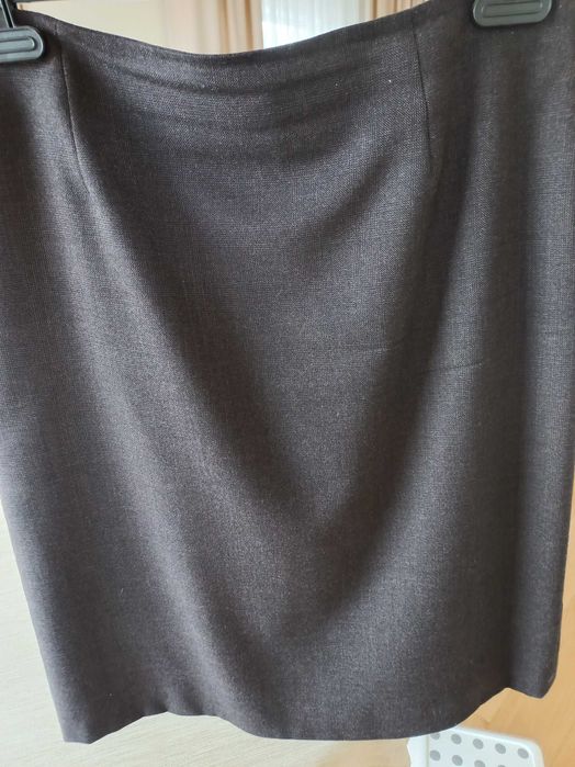 spódnica brązowa rozm.40   50zł