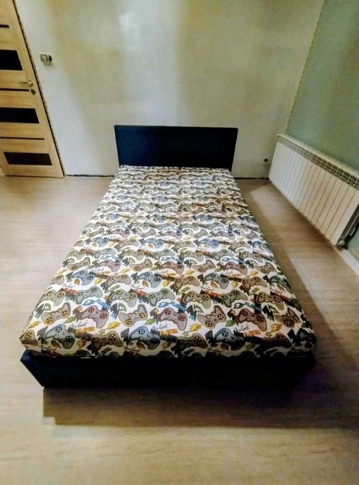 Łóżko tapicerowane