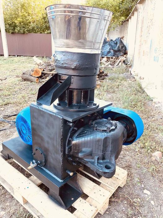 гранулятор для кормів та пелет техномашстрой гранд 300  22 кВт 380В БУ