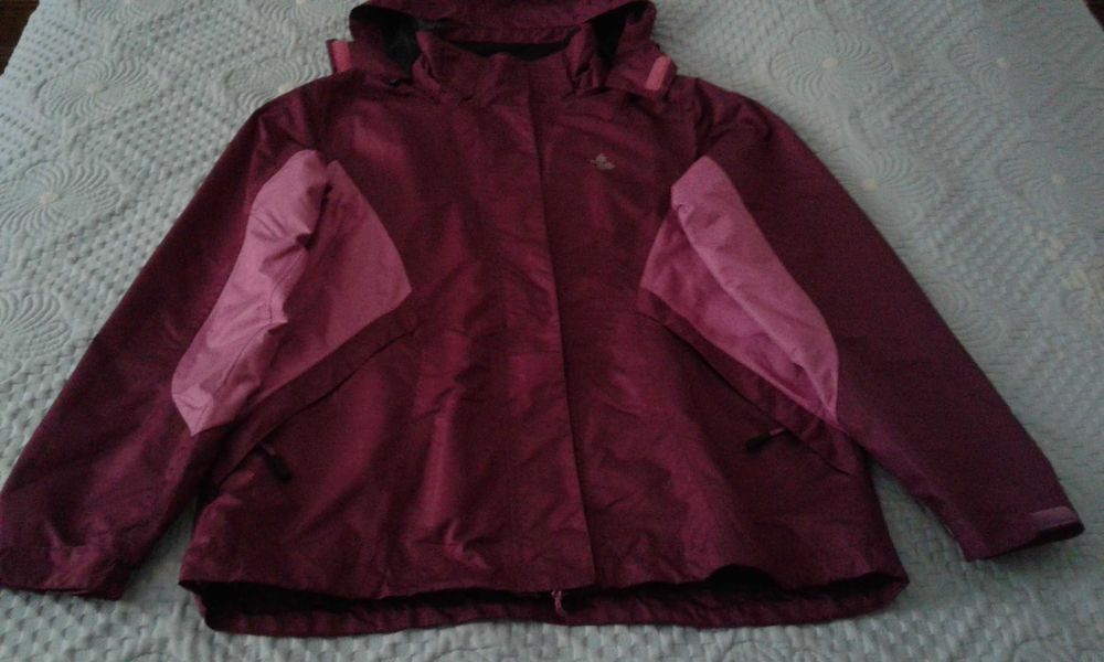 Casaco/Corta Vento.  Novo.